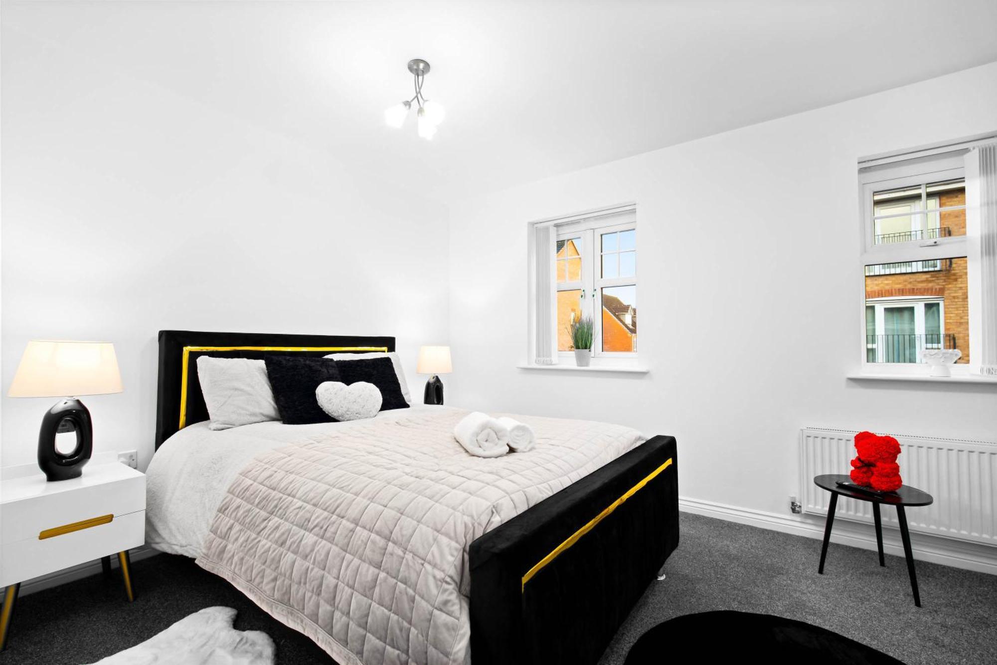 Harmony House 3 Bedroom New Build For Families, Contractors, Black Country Museum Sleeps 6 Tipton Exterior foto